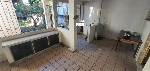 Casa com 4 Quartos à venda, 430m² no São José, Aracaju