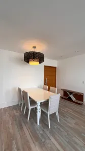 Apartamento com 2 Quartos para alugar, 114m² no Vila Edmundo, Taubaté