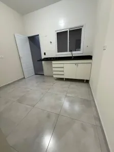 Casa de Condomínio com 2 Quartos para alugar, 70m² no Canto do Forte, Praia Grande