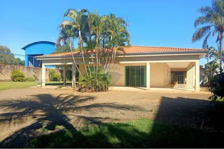 Fazenda / Sítio / Chácara com 3 Quartos à venda, 351m² no Nossa Senhora Aparecida I, Saltinho