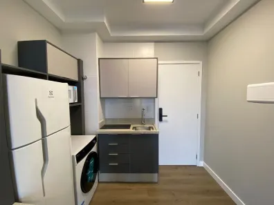 Apartamento com 1 Quarto para alugar, 55m² no Centro, Curitiba