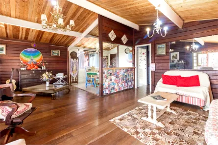 Casa com 3 Quartos para venda ou aluguel, 470m² no Palmeiras, Mairiporã