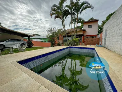 Casa com 4 Quartos à venda, 210m² no Hospício, Araruama