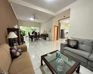 Sobrado com 4 Quartos à venda, 282m² no Centro, Águas de São Pedro