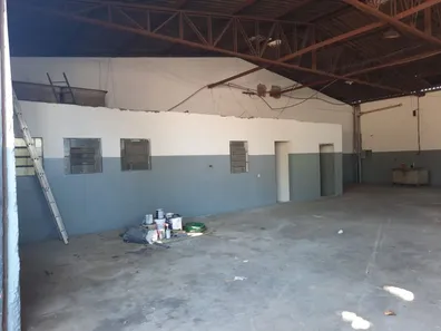 Galpão / Depósito / Armazém à venda, 740m² no Jardim Boa Vista, Hortolândia
