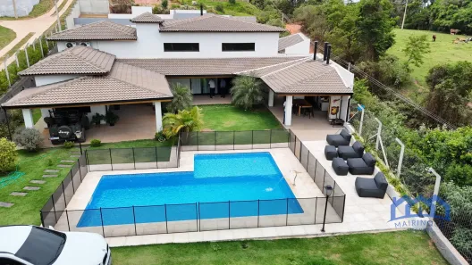 Fazenda / Sítio / Chácara com 3 Quartos à venda, 1600m² no Dona Catarina, Mairinque
