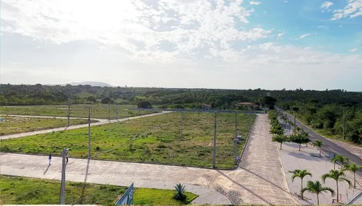 Terreno / Lote / Condomínio com 1 Quarto à venda, 150m² no , Cascavel