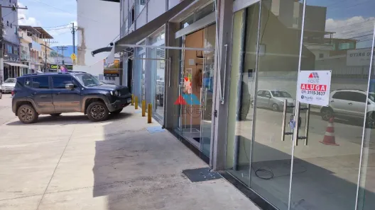 Loja / Salão / Ponto Comercial para alugar, 35m² no Caeté, Caeté