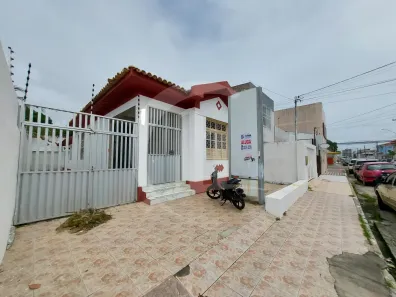 Galpão / Depósito / Armazém com 5 Quartos para alugar, 300m² no São José, Aracaju