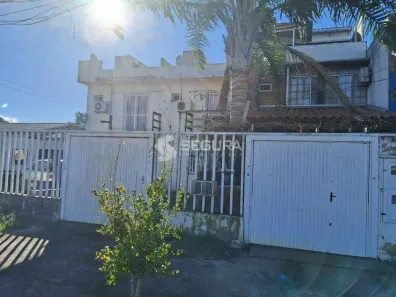 Sobrado com 3 Quartos à venda, 130m² no Niterói, Canoas