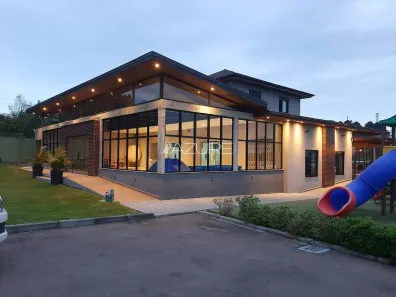 Fazenda / Sítio / Chácara com 4 Quartos à venda, 550m² no Jardim Karla, Pinhais