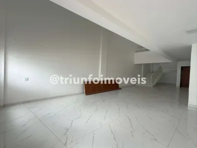 Sobrado com 3 Quartos à venda, 136m² no Centro, Timon