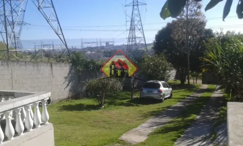 Fazenda / Sítio / Chácara com 2 Quartos à venda, 180m² no Sítio São José II, Taubaté