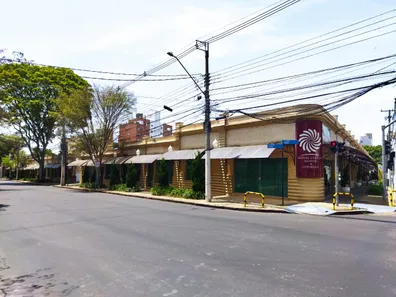 Loja / Salão / Ponto Comercial para alugar, 50m² no Alto da Glória, Curitiba
