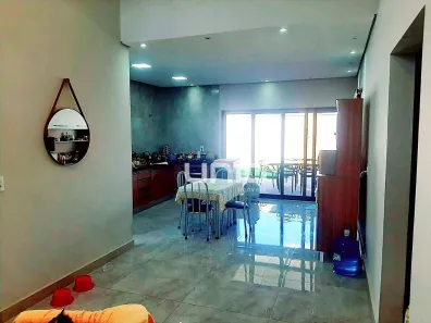 Casa de Condomínio com 3 Quartos à venda, 170m² no Núcleo Habitacional Lúcia Taranto Marrano, Rio das Pedras