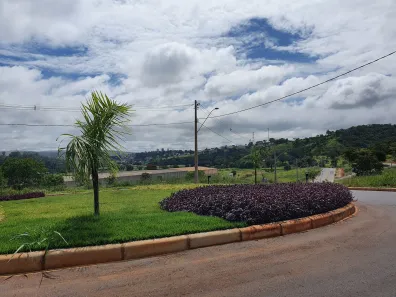 Terreno / Lote / Condomínio à venda, 1400m² no Centro, Pedro Leopoldo