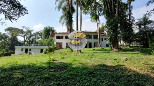 Fazenda / Sítio / Chácara com 6 Quartos para venda ou aluguel, 871m² no Vila Jovina, Cotia