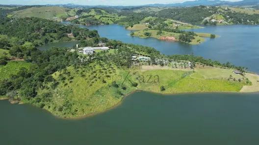 Sobrado com 7 Quartos à venda, 7000m² no , Igaratá