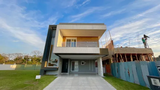 Casa de Condomínio com 3 Quartos para venda ou aluguel, 191m² no São Vicente, Gravataí