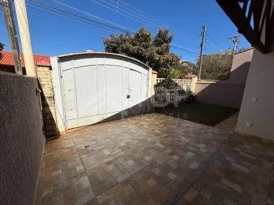 Casa de Condomínio com 3 Quartos para venda ou aluguel, 172m² no Residencial Parati, São Carlos