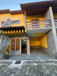 Casa com 2 Quartos para alugar, 80m² no Ogiva, Cabo Frio