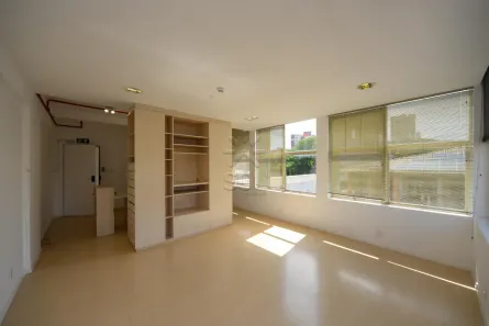Loja / Salão / Ponto Comercial para alugar, 34m² no Centro, Foz do Iguaçu