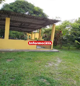 Fazenda / Sítio / Chácara com 2 Quartos à venda, 100m² no Cidade Jardim Parque Estoril, Nova Iguaçu