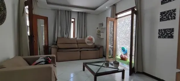 Casa com 5 Quartos para venda ou aluguel, 300m² no São João, Feira de Santana