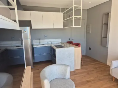 Flat com 1 Quarto para alugar, 38m² no Cambuí, Campinas