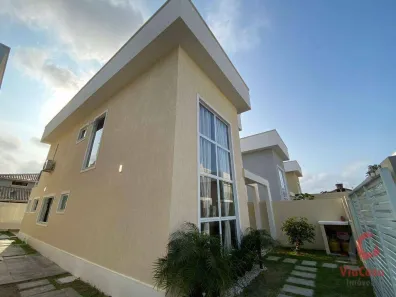 Casa com 3 Quartos à venda, 140m² no Extensão do Bosque, Rio das Ostras