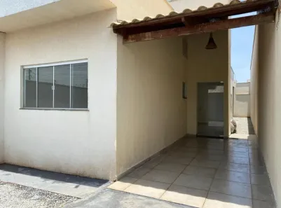 Casa com 2 Quartos à venda, 85m² no Residencial Ravena, Senador Canedo