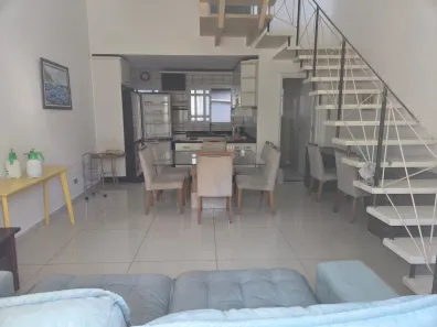 Casa de Condomínio com 3 Quartos para alugar, 113m² no Jardim Tupanci, Barueri