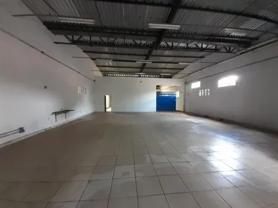 Galpão / Depósito / Armazém à venda, 492m² no Jardim São Cristóvão, São Luís