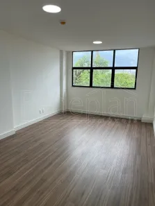 Conjunto Comercial / Sala para alugar, 25m² no Conforto, Volta Redonda
