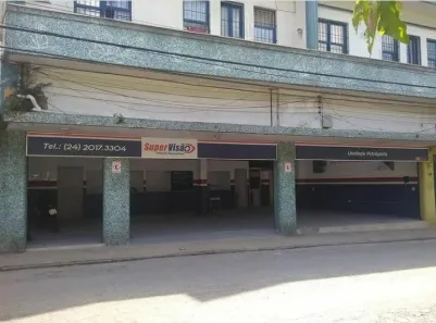 Casa Comercial à venda, 299m² no Bingen, Petrópolis