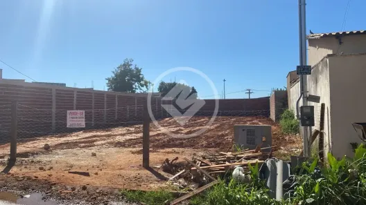 Terreno / Lote / Condomínio à venda, 360m² no Vila Jardim Pompéia, Goiânia