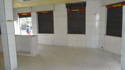 Loja / Salão / Ponto Comercial à venda, 195m² no Centro, Nova Iguaçu