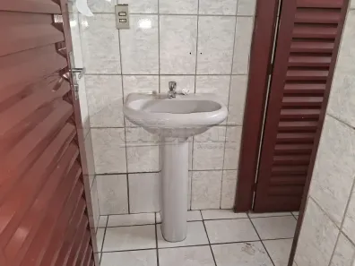 Conjunto Comercial / Sala para alugar, 30m² no Centro, Araraquara