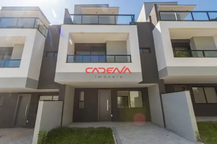 Sobrado com 3 Quartos à venda, 130m² no São Lourenço, Curitiba