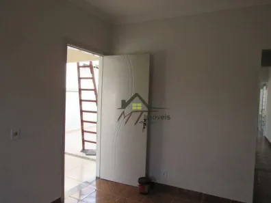 Casa com 3 Quartos para alugar, 140m² no Parque João de Vasconcelos, Sumaré