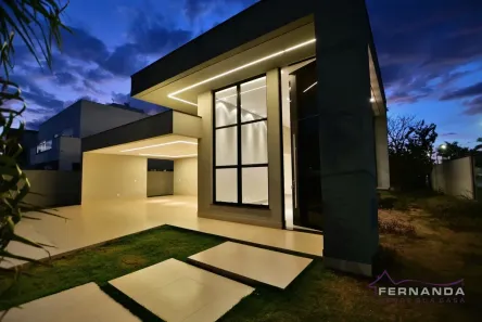 Casa com 4 Quartos à venda, 300m² no Setor Habitacional Taquari, Brasília