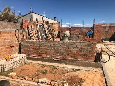 Galpão / Depósito / Armazém à venda, 297m² no Parque Laranjeiras, Araraquara