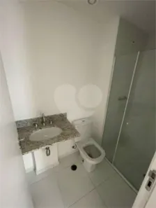 Apartamento com 2 Quartos para venda ou aluguel, 60m² no Jardim Tupanci, Barueri