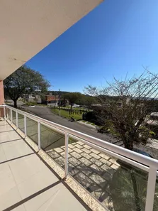 Casa de Condomínio com 3 Quartos para venda ou aluguel, 360m² no Estação, São Roque