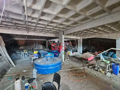 Loja / Salão / Ponto Comercial à venda, 380m² no Centro, Cabo Frio