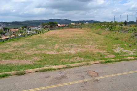 Galpão / Depósito / Armazém à venda, 4555m² no Pinheiros, Varginha