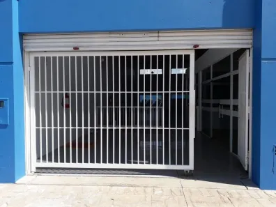 Galpão / Depósito / Armazém à venda, 460m² no Conjunto Manoel Mendes, Uberaba