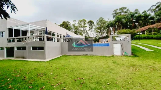 Fazenda / Sítio / Chácara com 4 Quartos à venda, 3000m² no , Mairinque