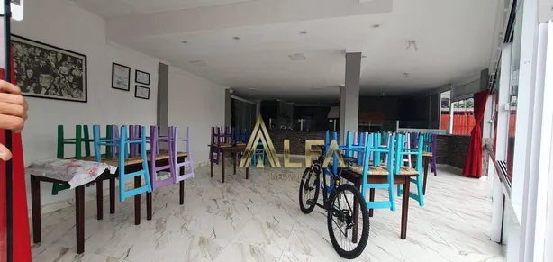 Loja / Salão / Ponto Comercial à venda, 309m² no Centro, Penha