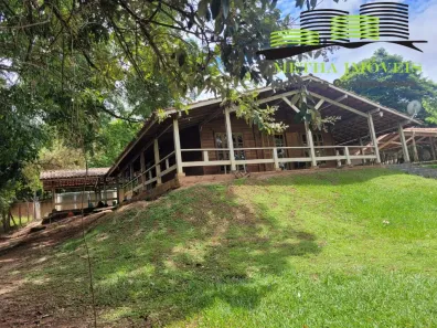 Fazenda / Sítio / Chácara com 3 Quartos à venda, 321m² no Parque Santa Márcia, Votorantim